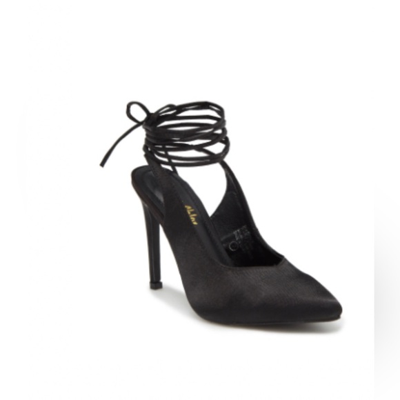 NWT Chase + Chloe Halston Wrap Up Tie Stilletto Pump - Picture 1 of 8